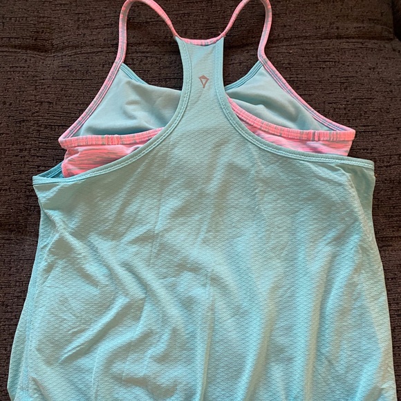 Ivivva by Lululemon top size 10 - Picture 3 of 3